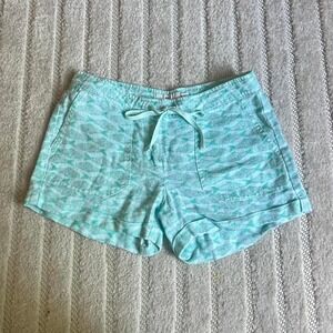 Vineyard Vines line green shorts Size 00 fish summer beach vacation